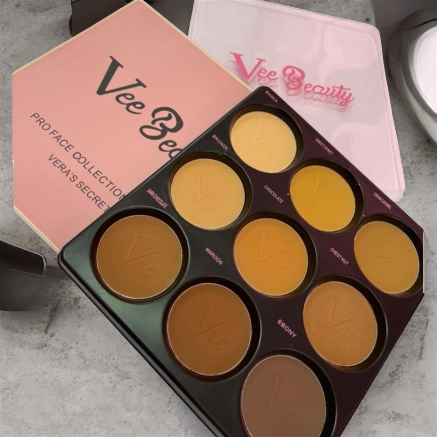 Vee Beauty Powder Pallette 9 in 1