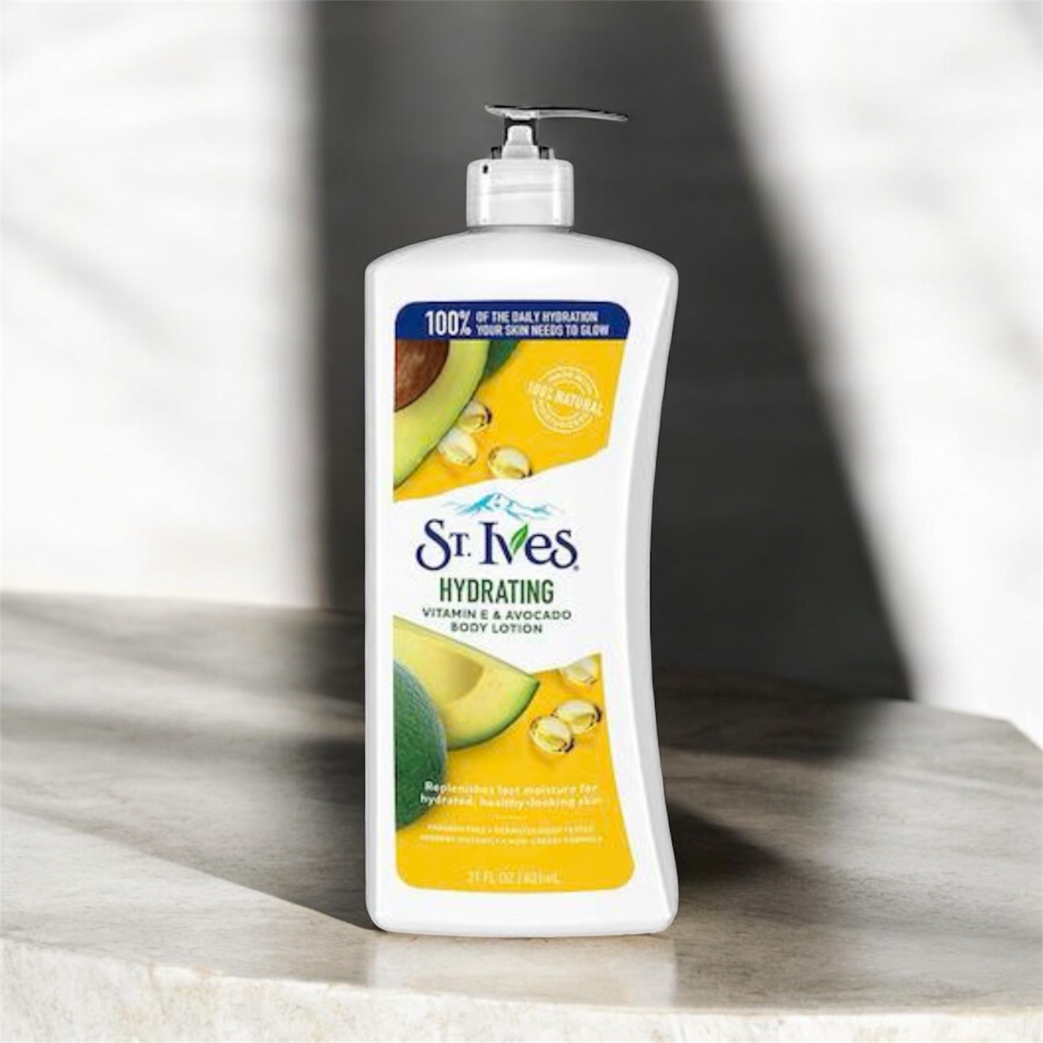 St. Ives Hydrating Vitamin E And Avocado Body Lotion 621ml